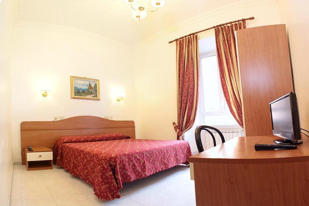 Hotel Euro Quiris Rome Extérieur photo