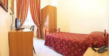 Hotel Euro Quiris Rome Extérieur photo